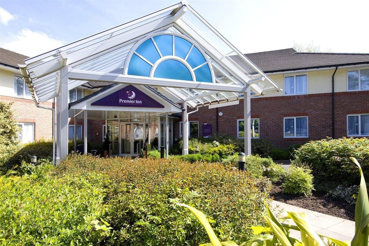 Premier Inn Birmingham South - Hall Green ภายนอก รูปภาพ